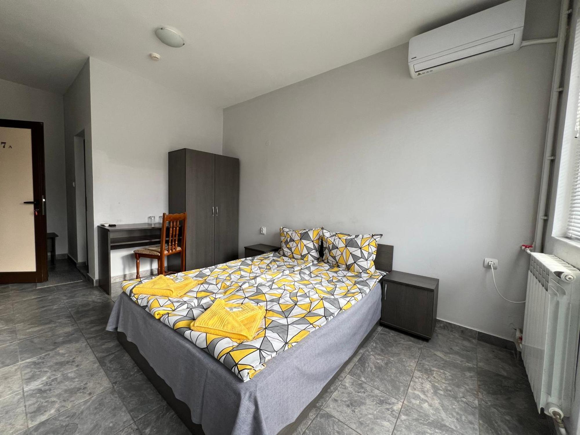 Hotel Rositsa Veliko Tărnovo Esterno foto