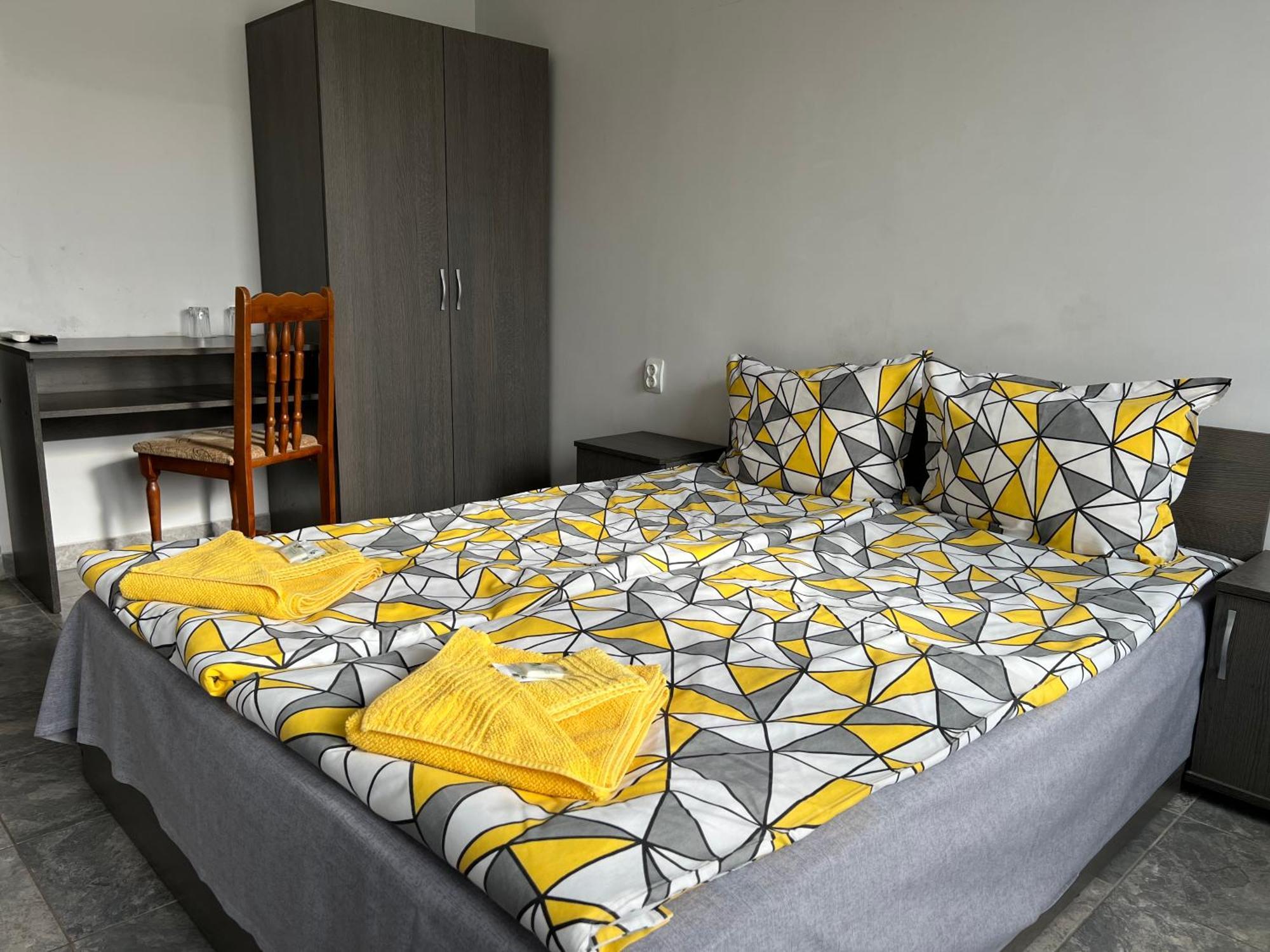 Hotel Rositsa Veliko Tărnovo Esterno foto